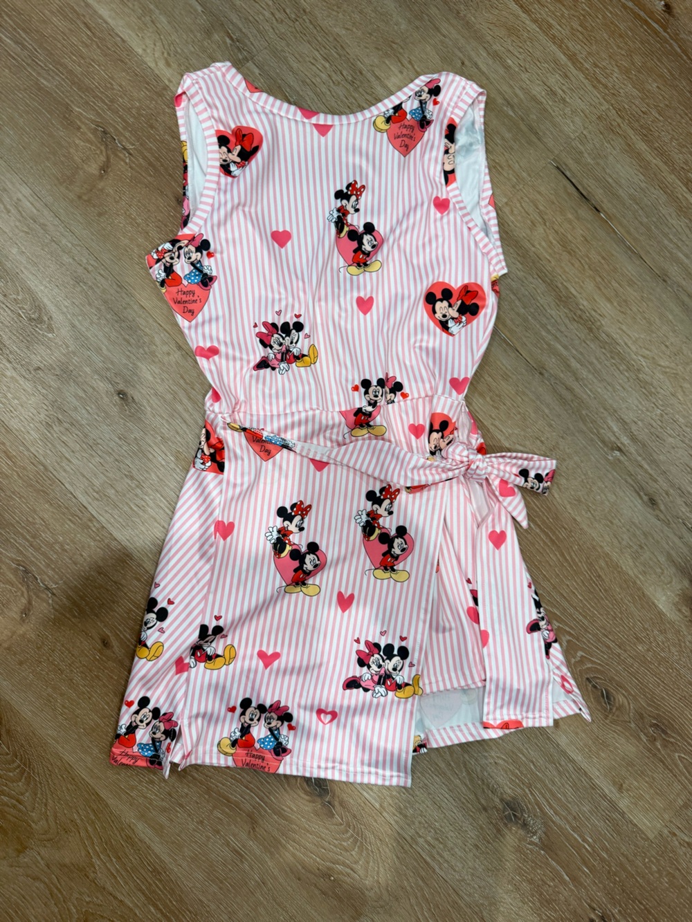 Disney active romper size small worn once like new condition
